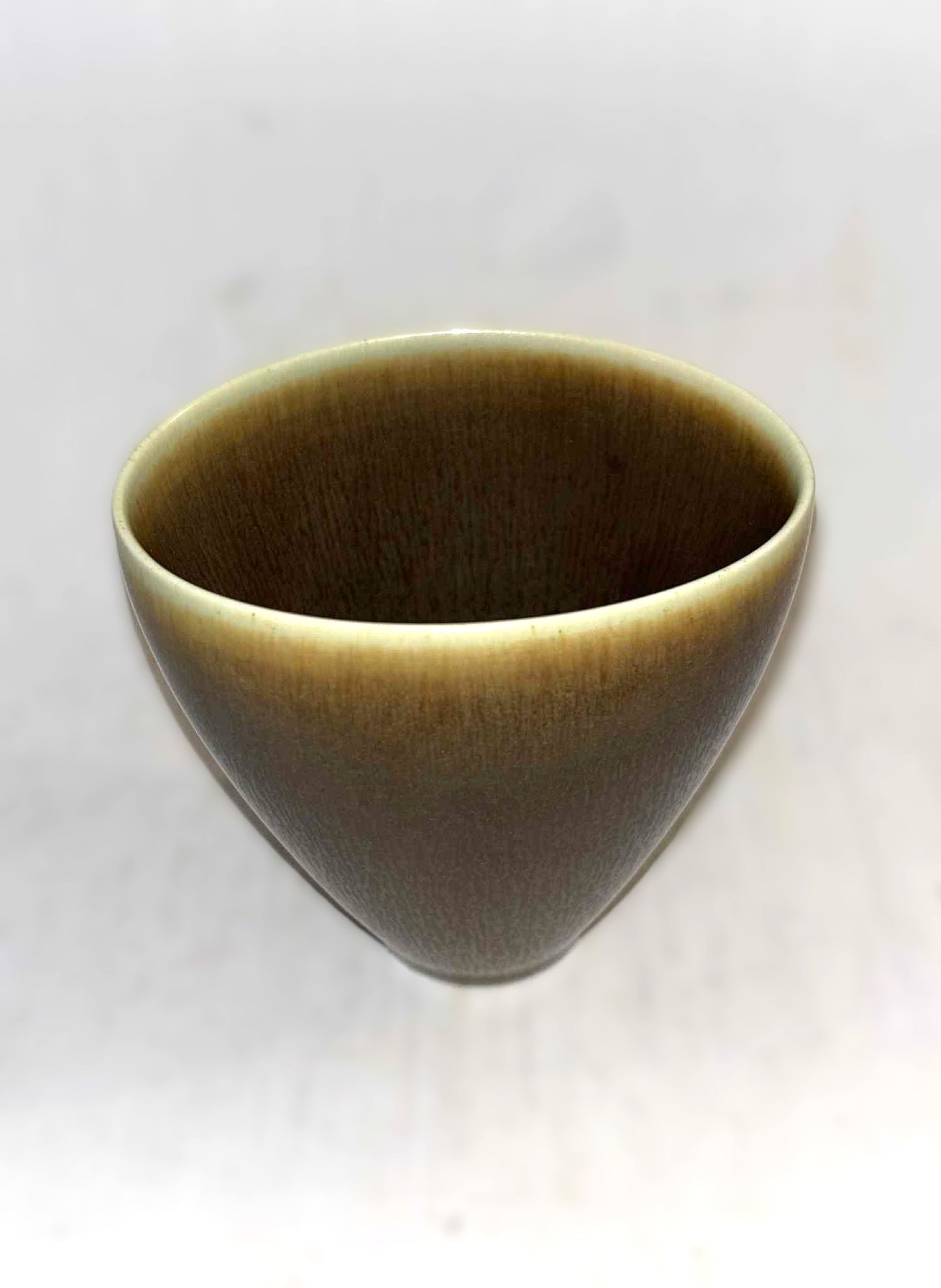 1960年代、デンマーク、パルシュース産の緑色の野ウサギの毛皮釉を施したミッドセンチュリーのストーンウェアの花瓶