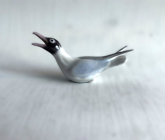 ビング＆グロンダール社製、カモメの形をした陶器製置物 - 品番01234
