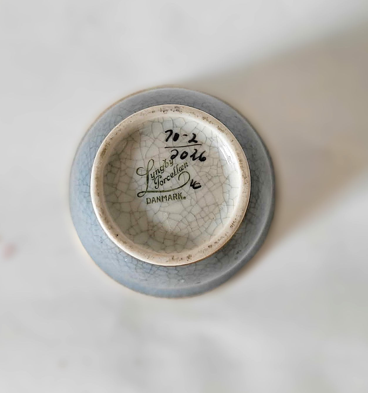 Beautiful cracked porcelain vase from Lyngby