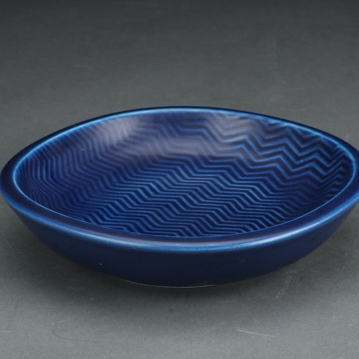 Marselis Faience Bowl, featuring a fine zigzag pattern, design by Nils Thorsson for Aluminia, Denmark 1950s