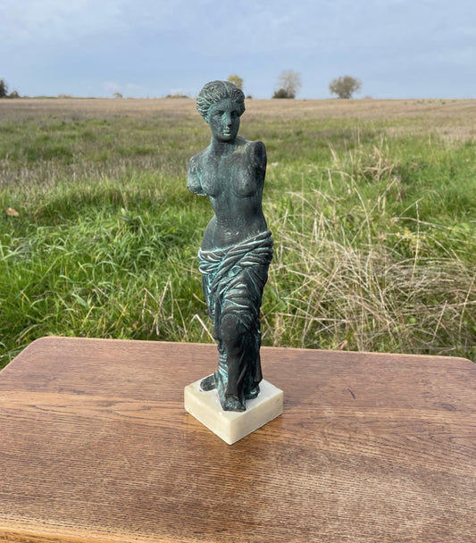 Nice Greek figure in copper - no. 09171