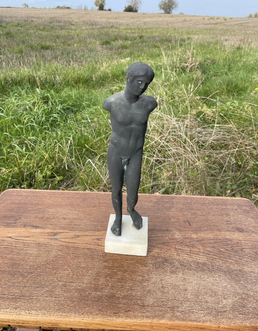 Nice Greek figure - no. 09173