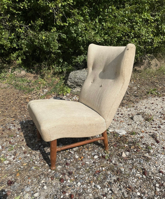 Elias Svedberg (Sweden 1913-1987) smart armchair for Nordisk Kompaniet, circa 1950s