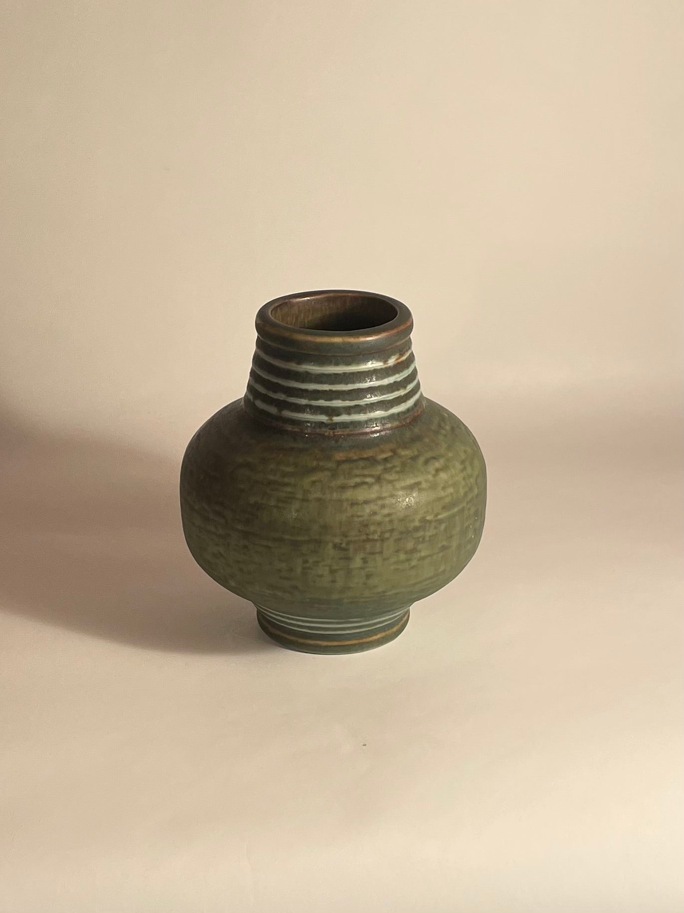 Gunner Nylund vase “Igloo” fra Rørstrand 1965 - nr. 092000