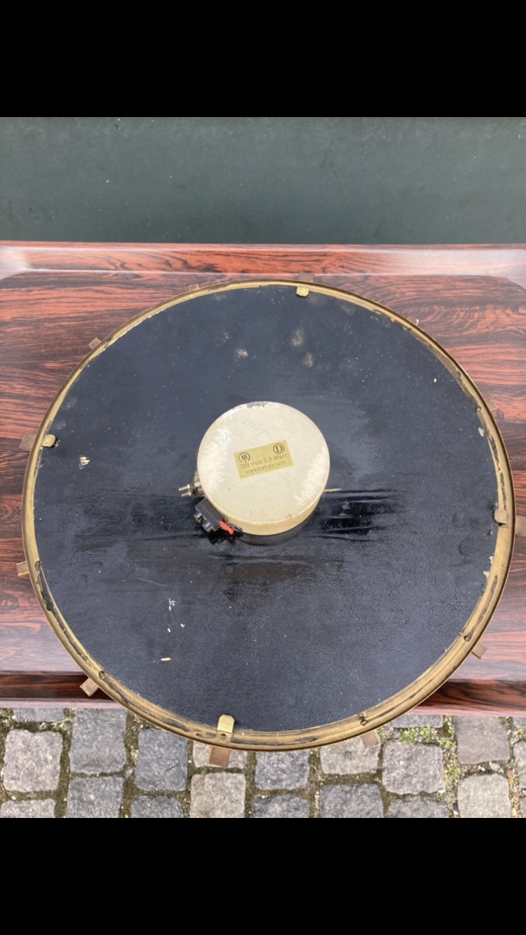 Nice wall clock in brass and glass - no. 01116
