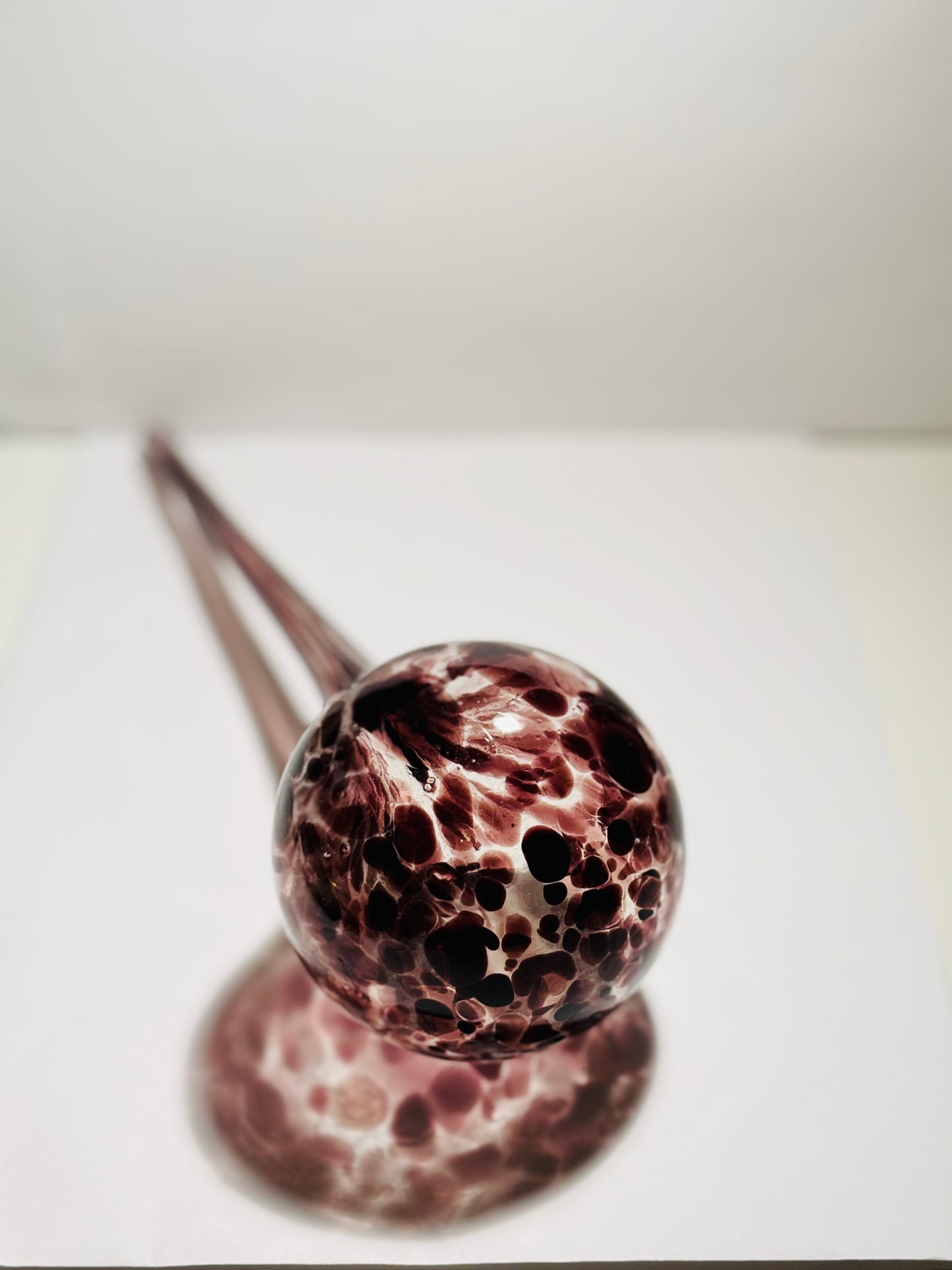 植物用自動給水ガラス電球 紫色 ウォーターグローブ フィーダー 屋内ガーデン 自動ツール