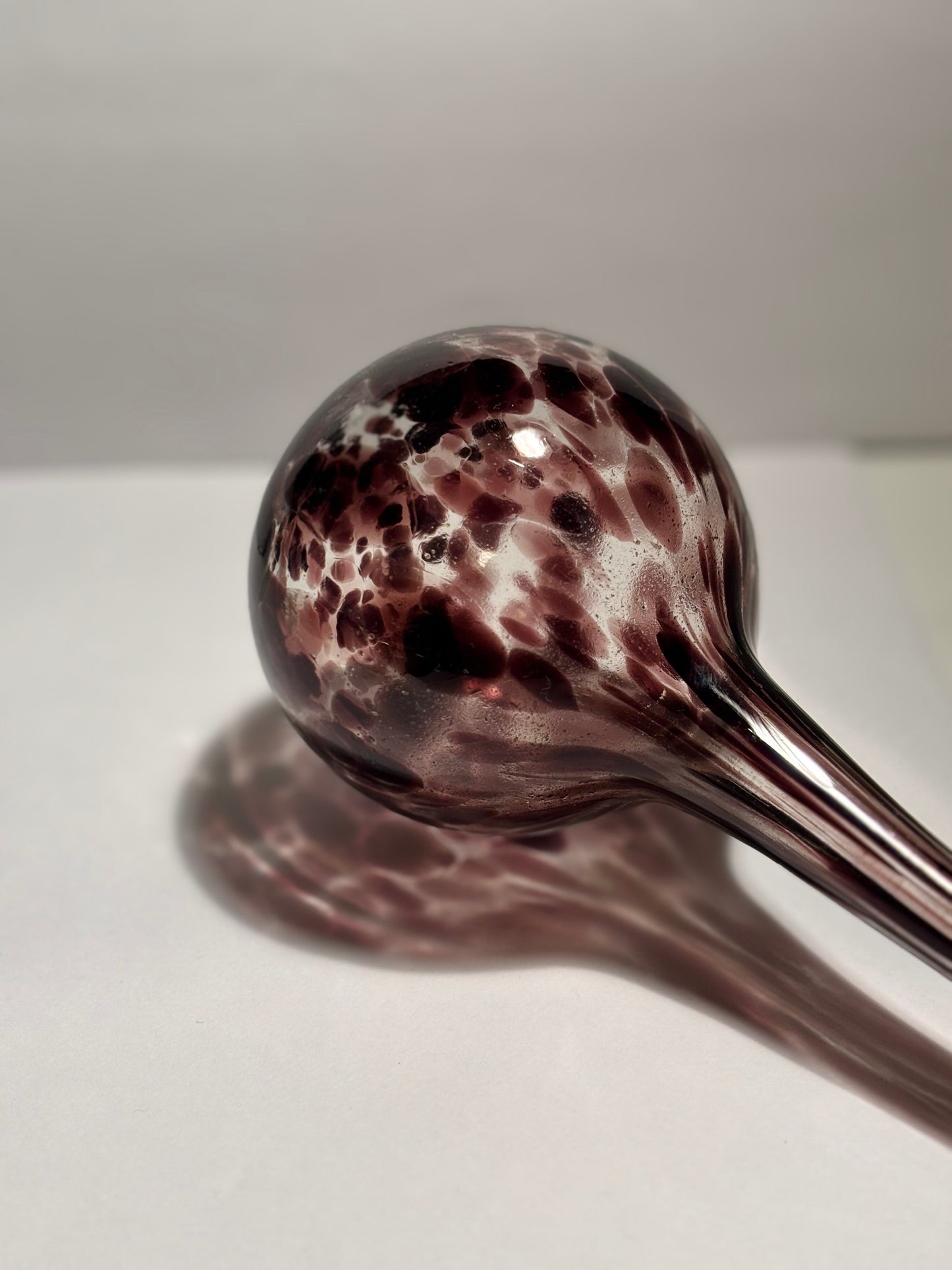 植物用自動給水ガラス電球 紫色 ウォーターグローブ フィーダー 屋内ガーデン 自動ツール