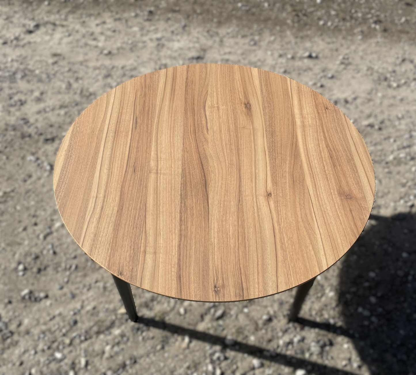 Flot rundt sofabord med laminat overflade - nr. 100400