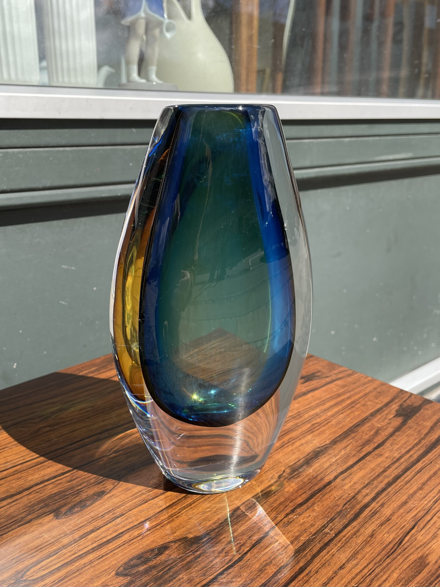 Flot Vicke Lindstrand (1904-1983) glasvase fra Kosta - nr. 012048