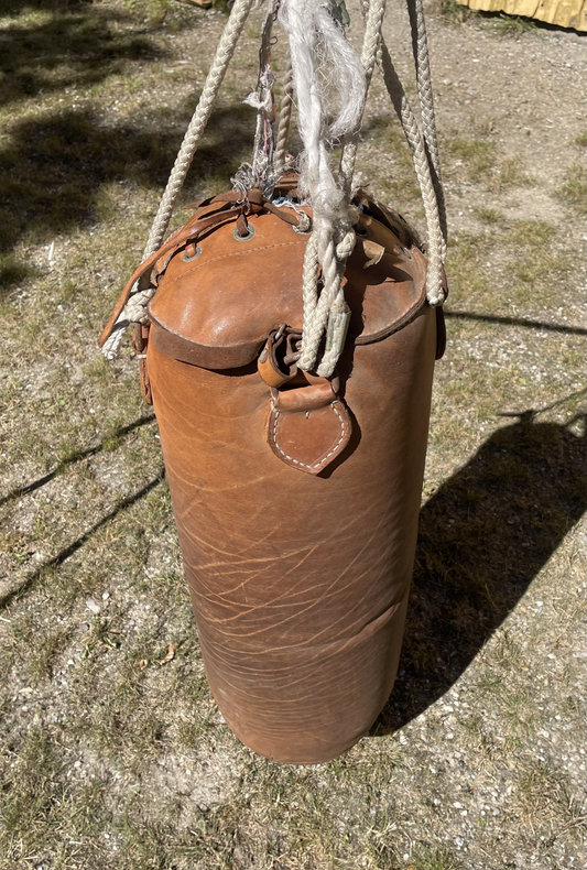 Vintage leather punching bag - no. 5544789525