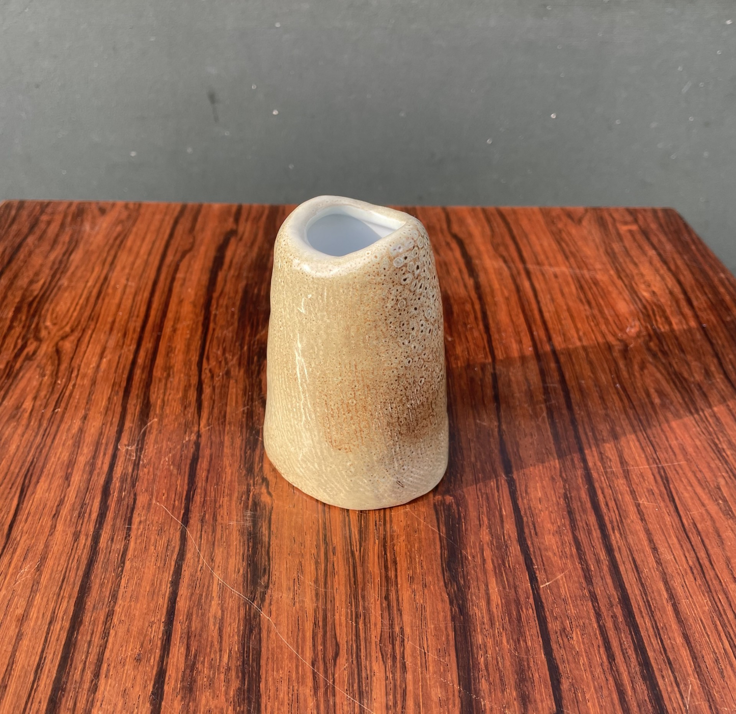 Beautiful Thorkild Olsen ceramic vase from Aluminia - no. 012045