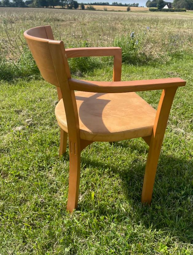 Swedish design armchair in beech with light natural leather - no. 09035