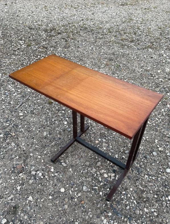 Teak table on wheels and steel frame - no. 09023