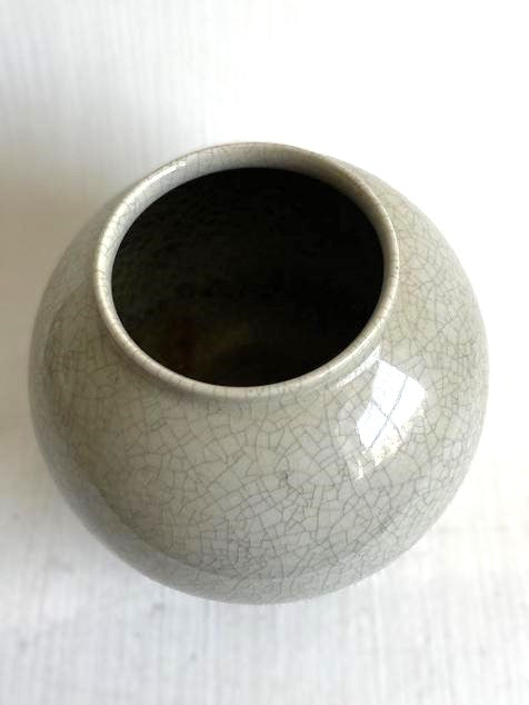 Vintage Lyngby Porcelæn kugleformet vase, grå krakele glasur - nr. 019096