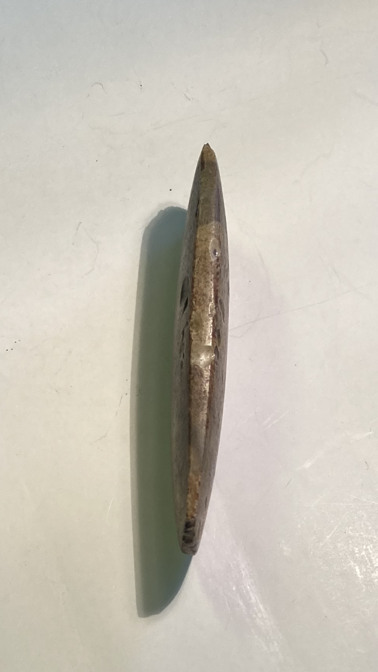 Nice old flint ax in good condition - no. 01501