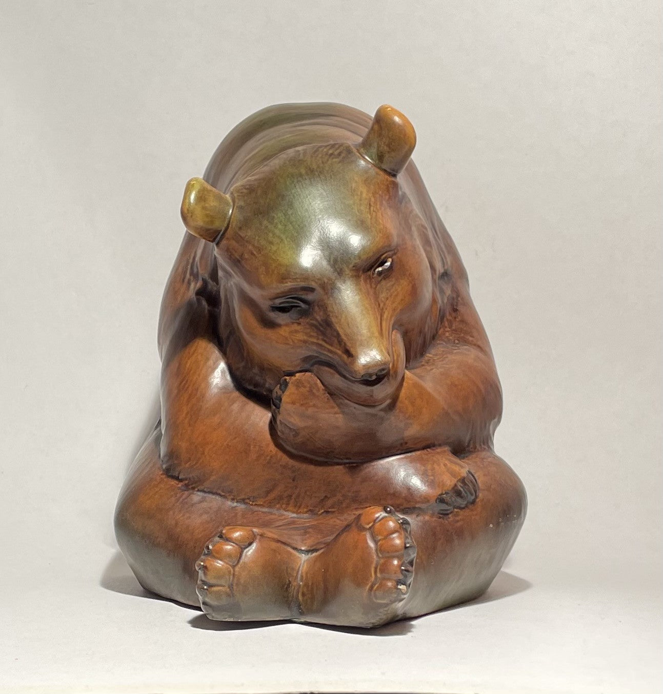 Beautiful ceramic bookend from P. Ipens Enke - no. 01670