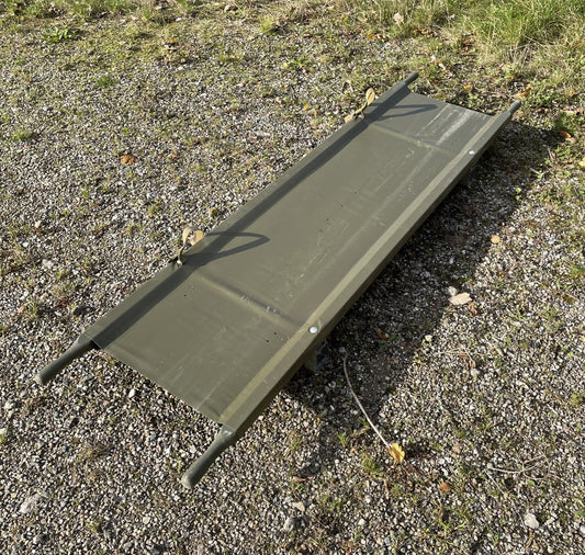 FLAP FAIR BERE IN FINE FUNCTIONAL STAND - No. 09150