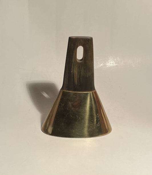 Flot messing  /horn klokke i Carl Aubock/Karl Hagenauer stil - nr. 011004