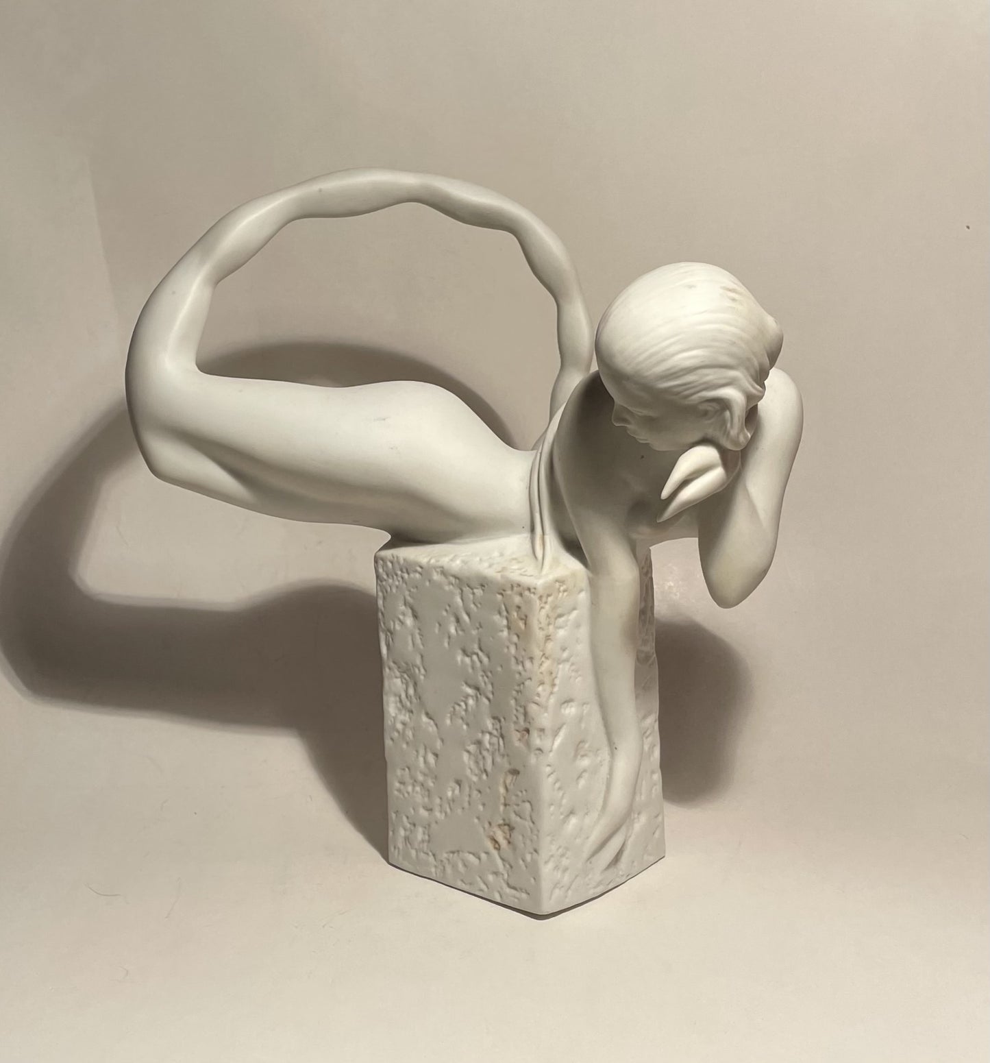 Flot porcelæn figur fra Royal Copenhagen, design af Christel Zodiac Chart - nr. 011013