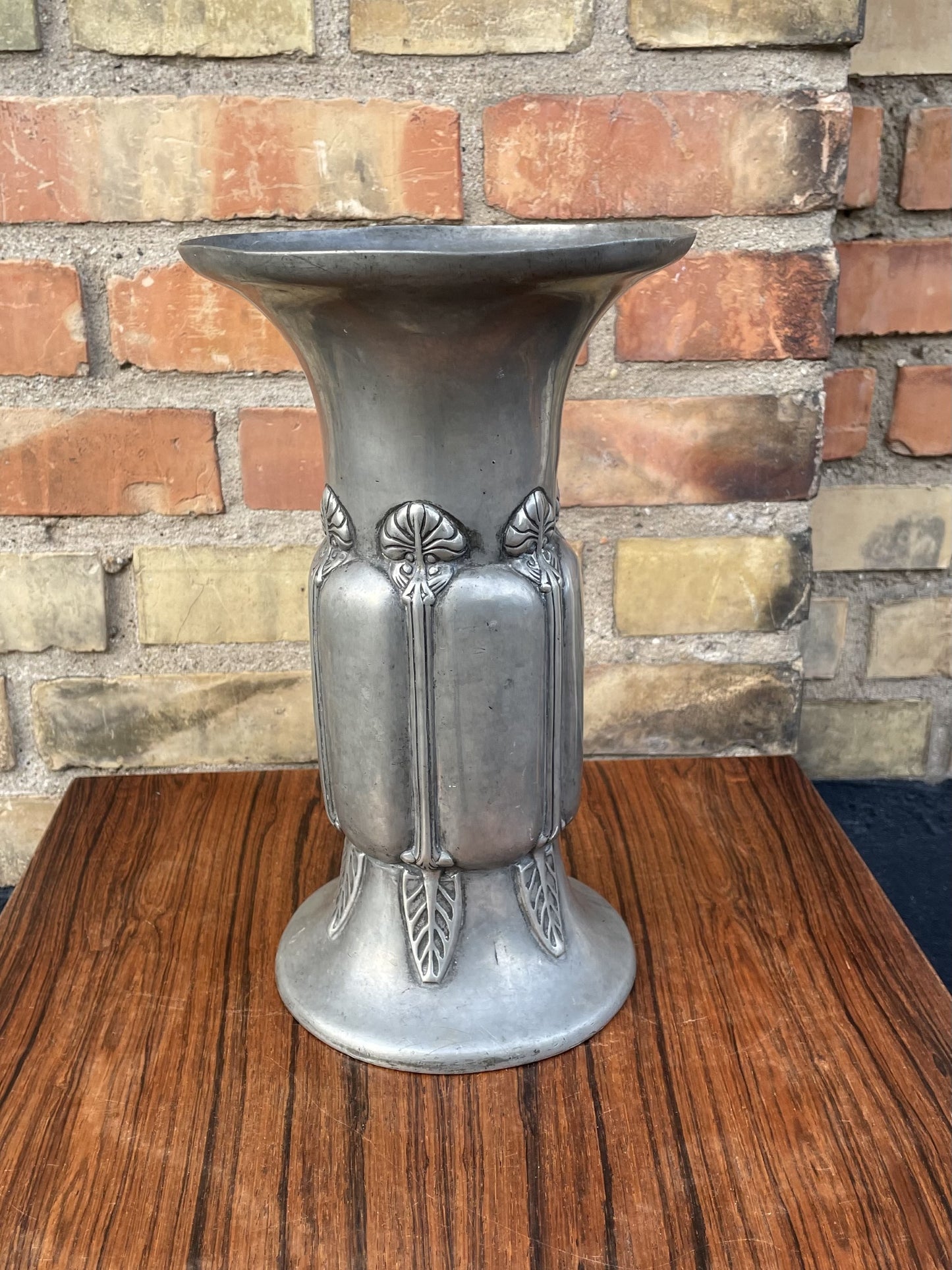 Antik Hertz/Ballin vase i tin fra ca. 1910 ,design af Mogens Ballin (1871-1914) - nr. 09403