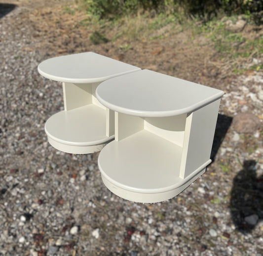 1 pair of beautiful Getama bedside tables on wheels, design by Okamura and Marquardsen - no. 01122544