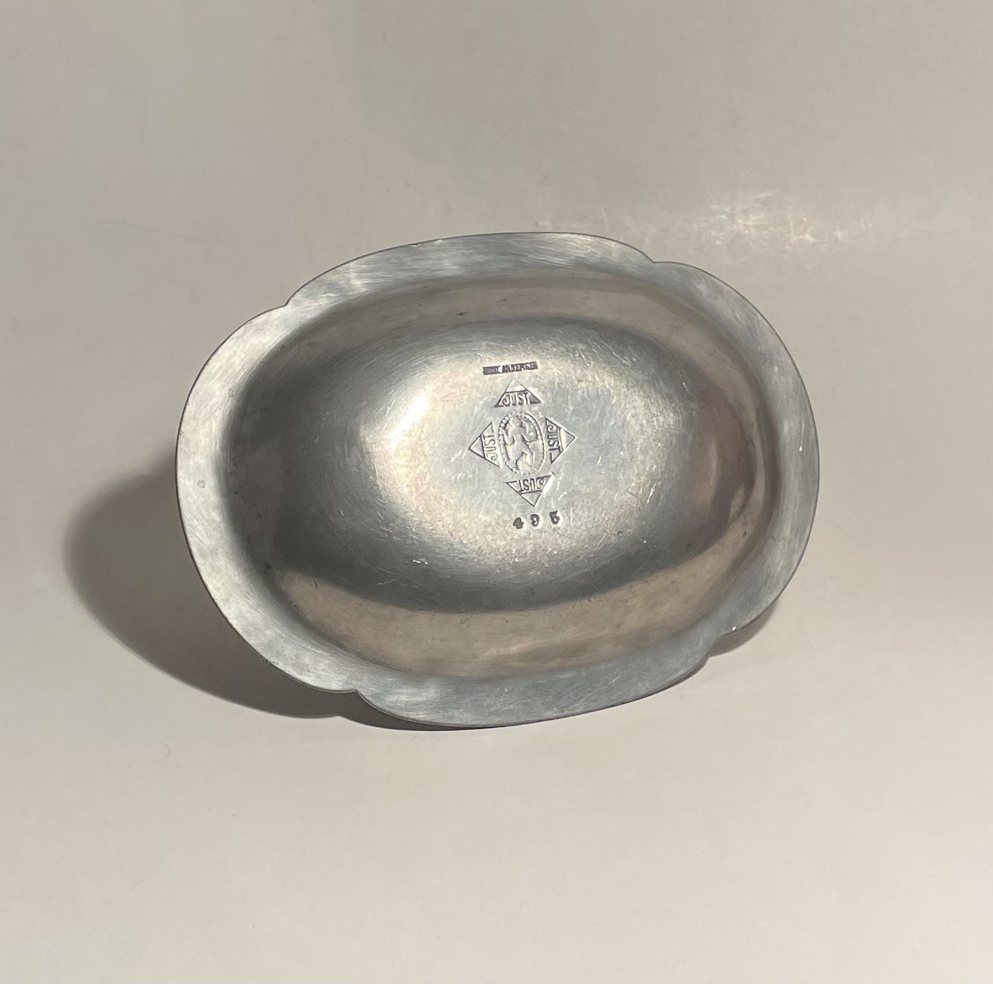 Beautiful Just Andersen tin matchbox holder - no. 011305