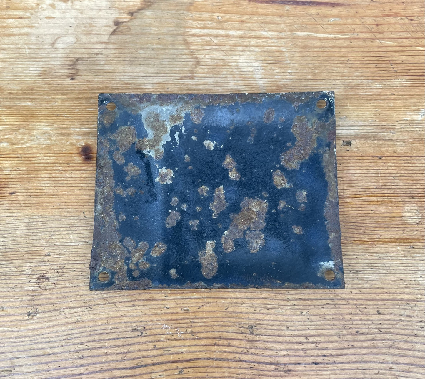 Old enamel sign - no. 09920