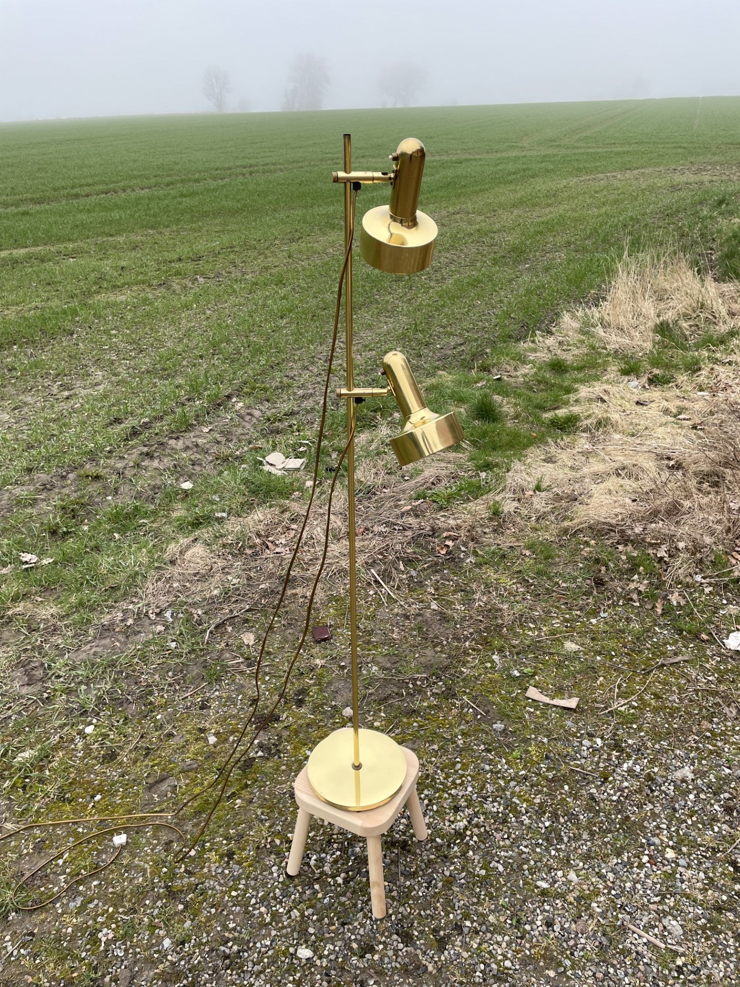 Flot messing standerlampe fra TS Belysning - nr. 011906