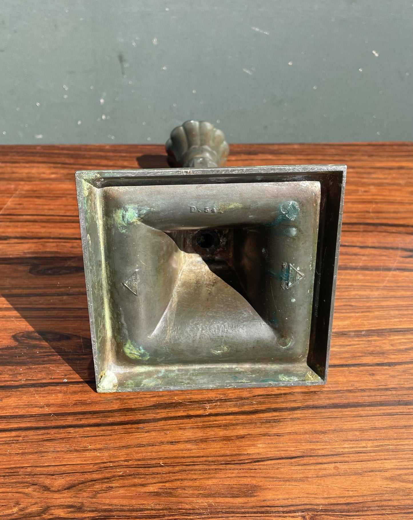 Flot Just Andersen lysestage i diskometal, model D54 - nr. 012050