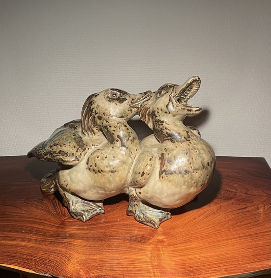 Large beautiful Knud Kyhn stoneware figurine from Royal Copenhagen from 1932 - no. 022000