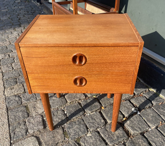 Flot Teak kommode fra 1950-60erne - nr. 02000
