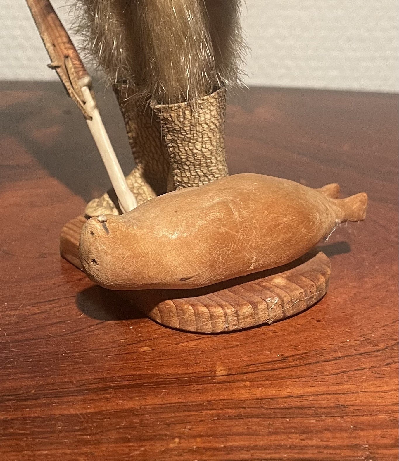 Greenlandic hunter with his catch, circa 1970s - no. 07000