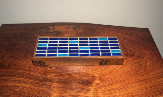 Beautiful box made of rosewood, design by Bodil Eje (mother of Thomas Eje) - no. 07060