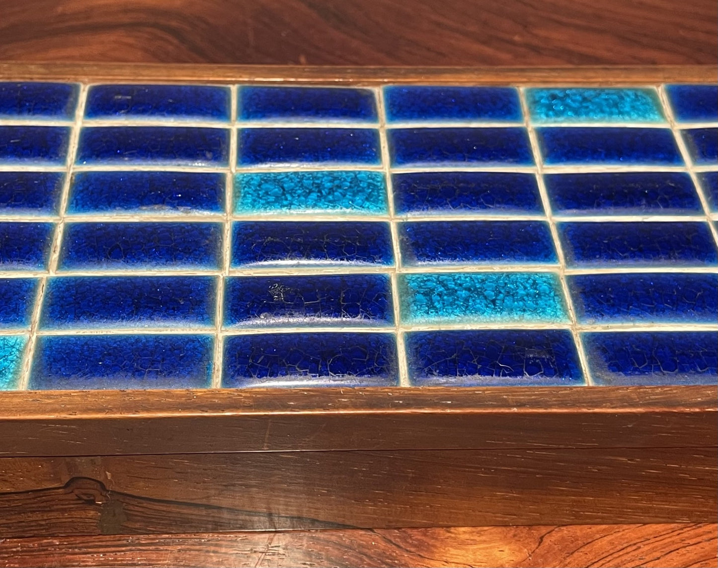 Beautiful box made of rosewood, design by Bodil Eje (mother of Thomas Eje) - no. 07060