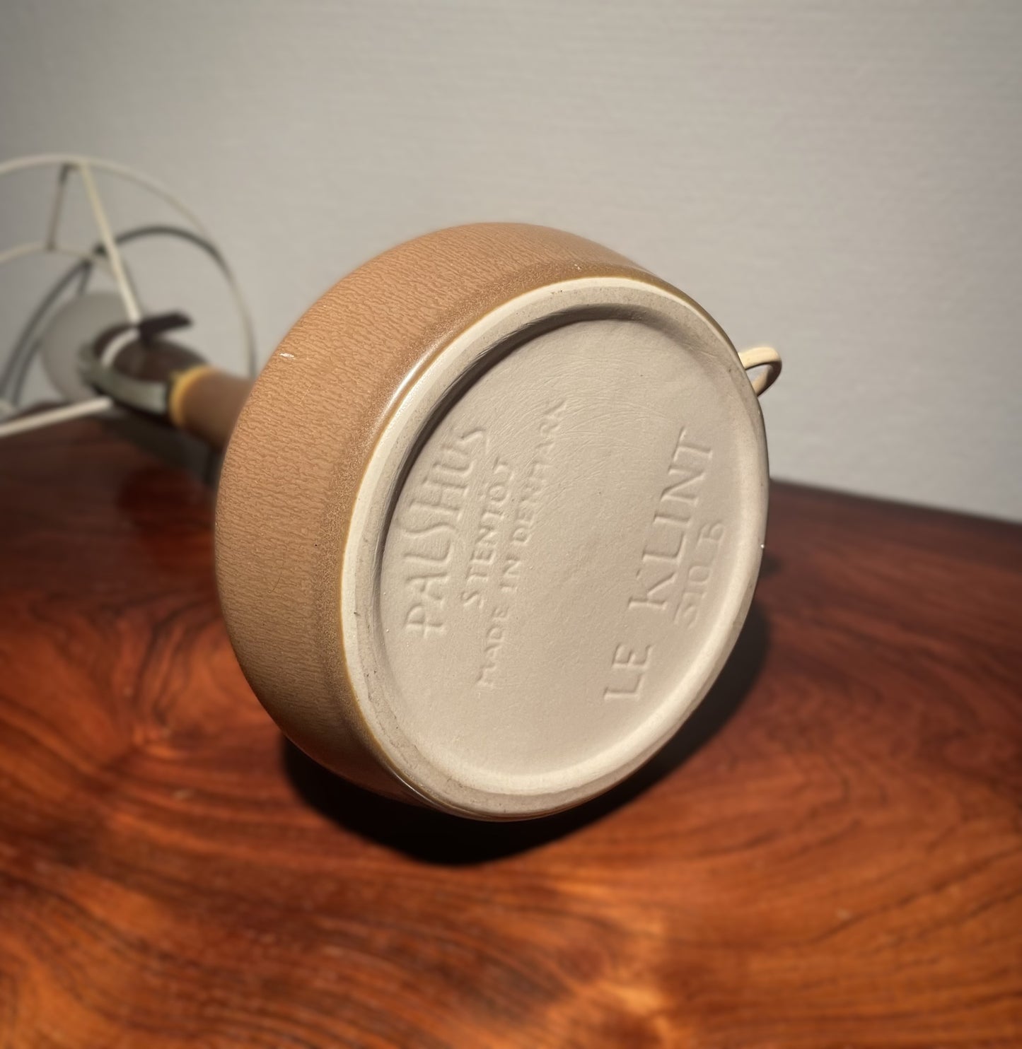 Flot Le klint bordlampe model 311, fremstillet hos Palshus - nr. 01400