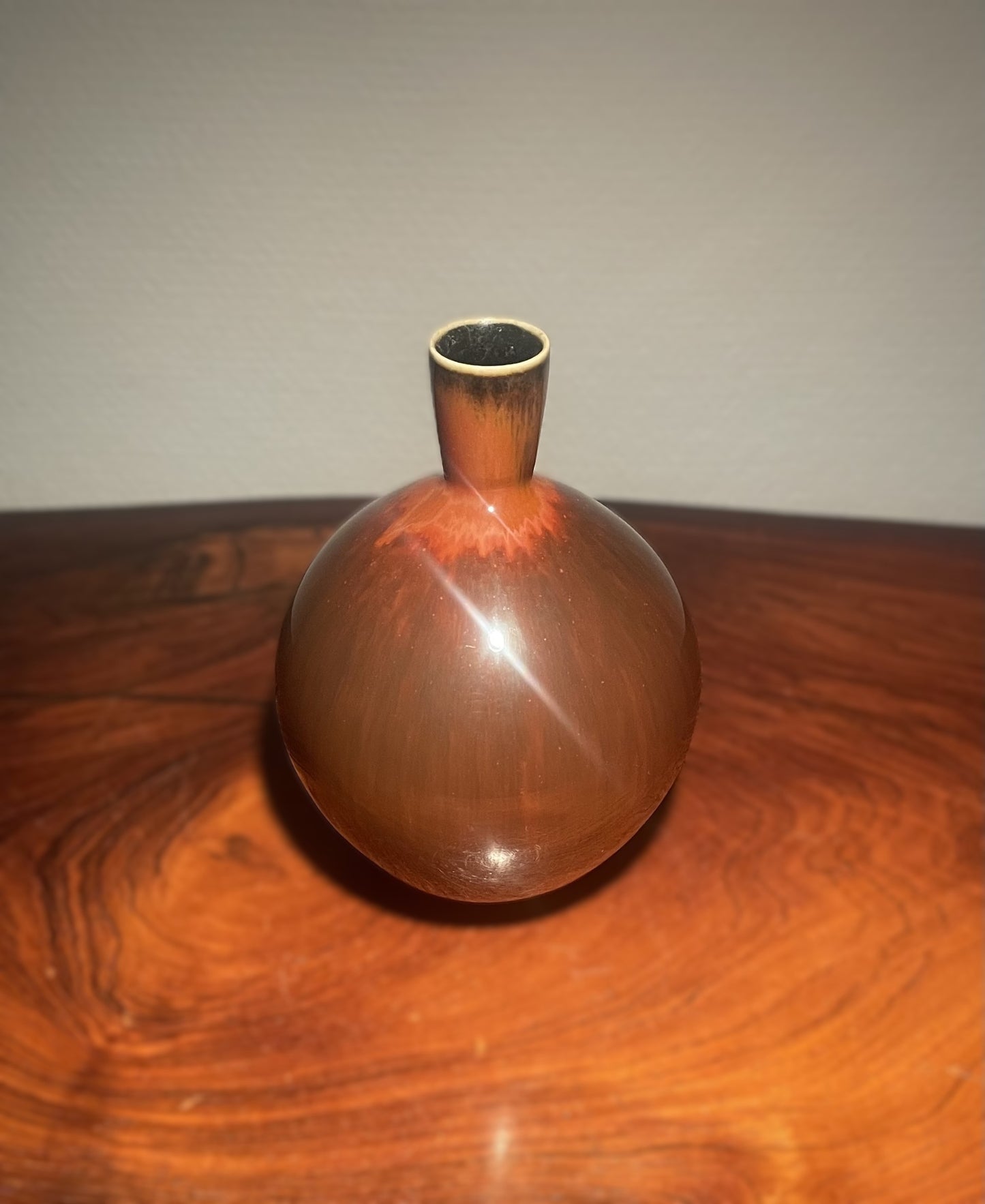 Beautiful Carl-Harry Stålhane vase from Rørstrand - no. 01460