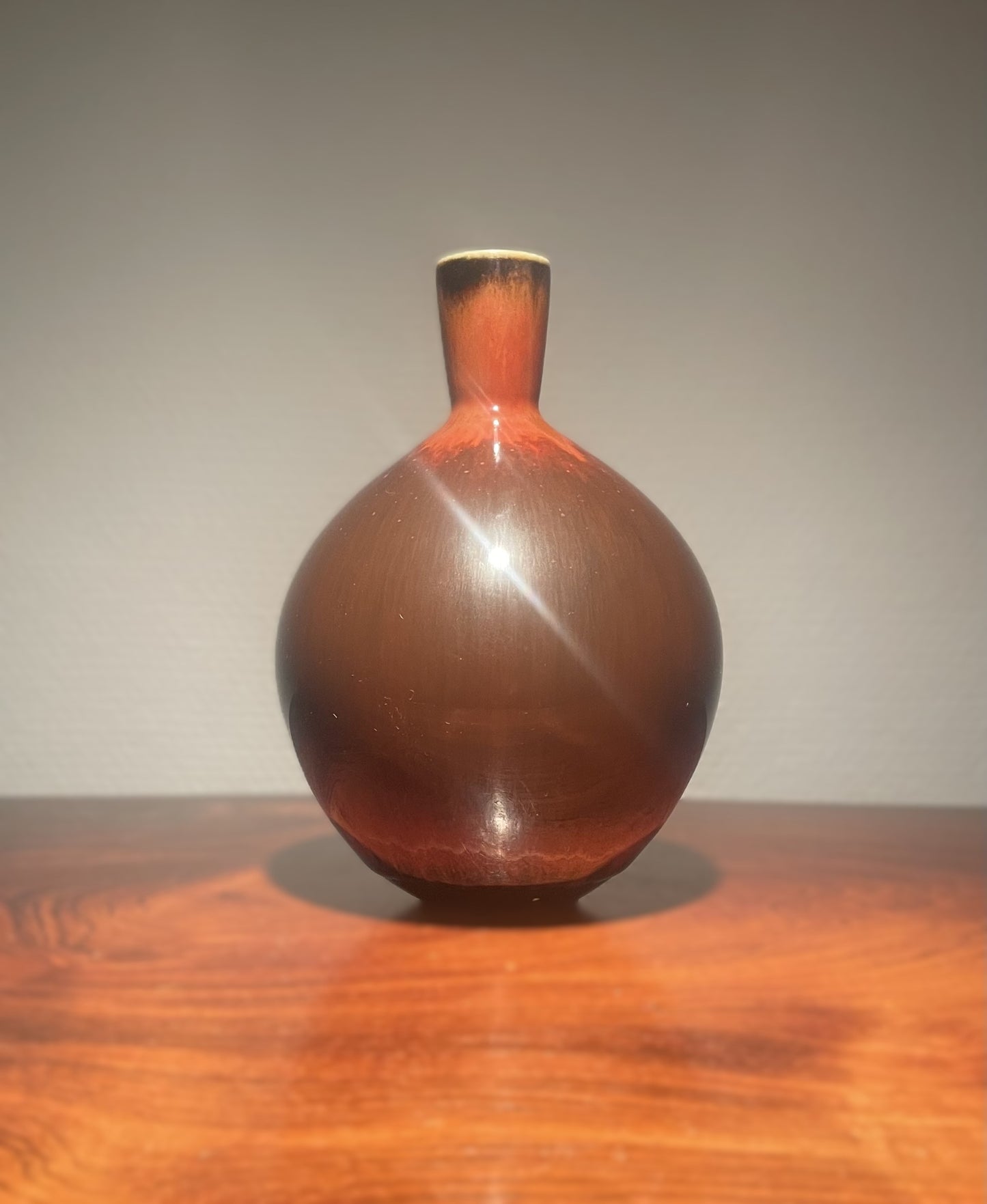 Beautiful Carl-Harry Stålhane vase from Rørstrand - no. 01460