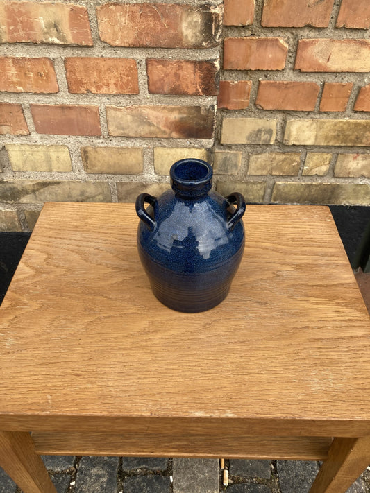 Nice stoneware vase from Rørstrand, design by Carl Harry Stålhane - no. 890