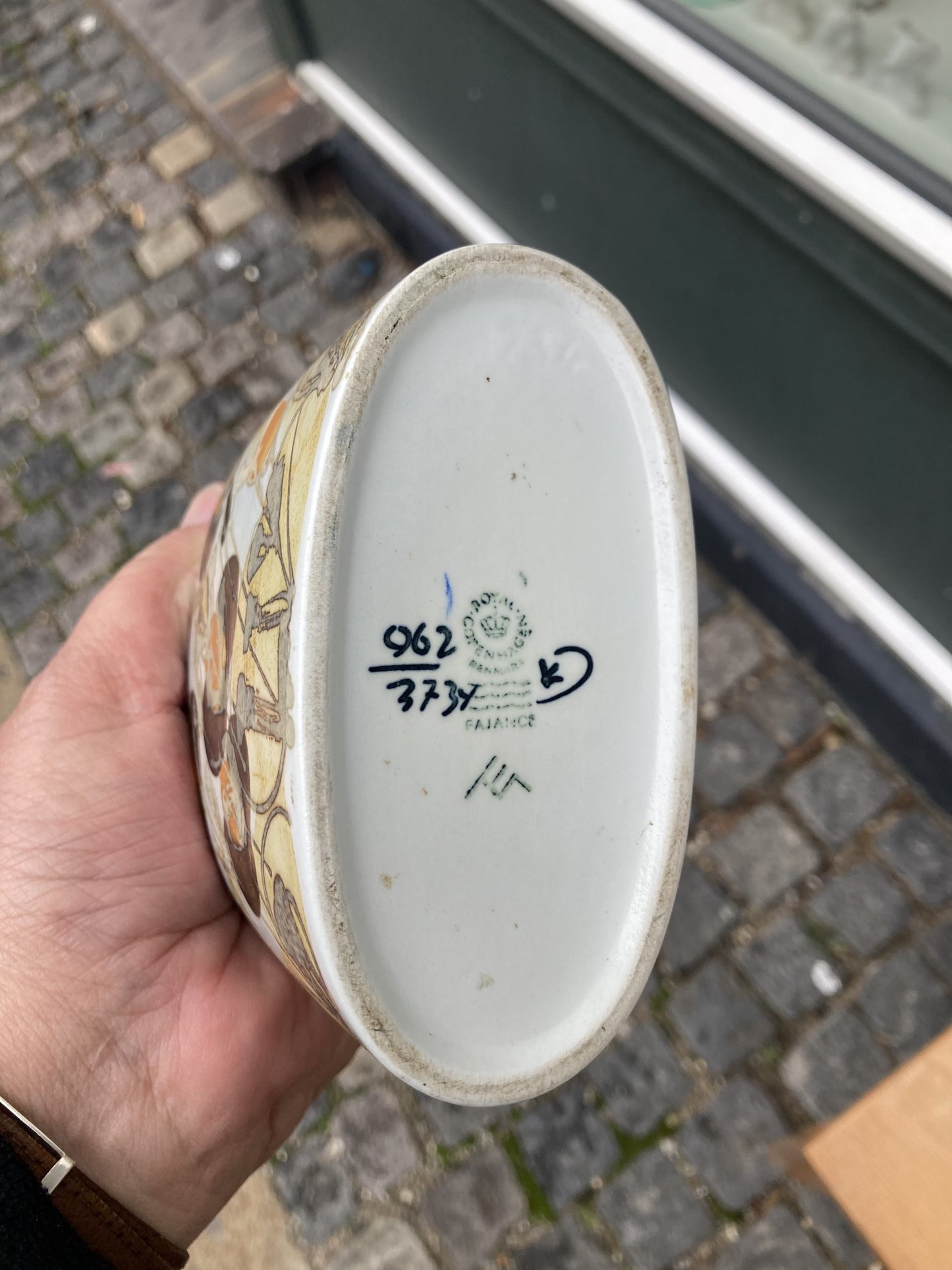 ロイヤル コペンハーゲンの素敵な陶器の花瓶 - no. 01099