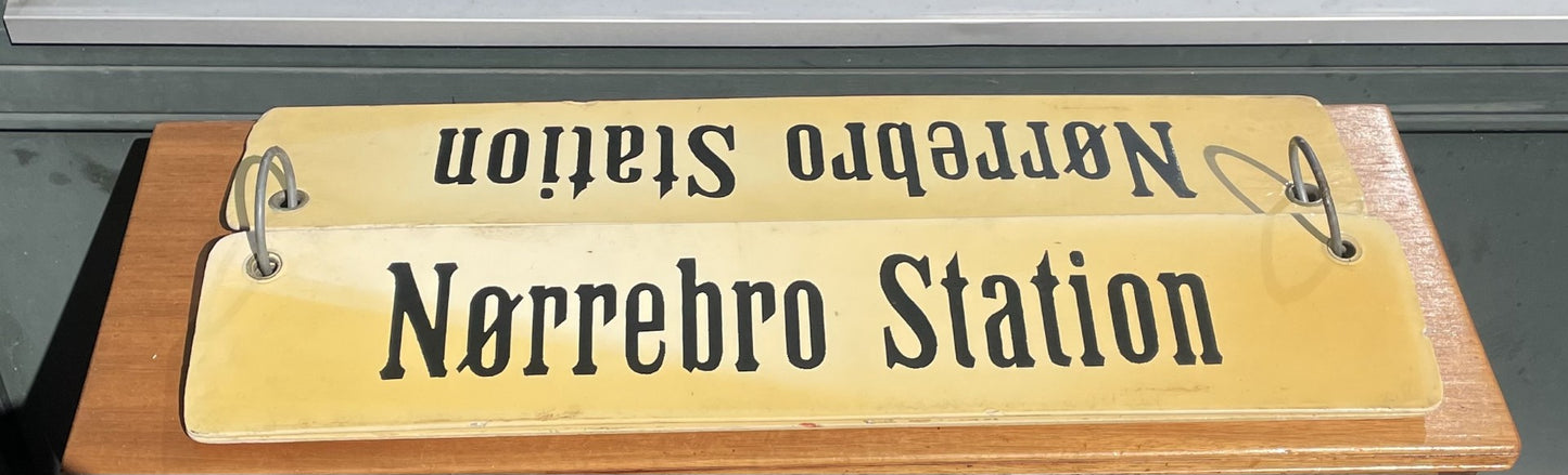 Vintage og autentiske Sporvognsskilte fra København - nr. 950725