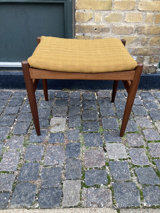 Teak taburet - nr. 01128