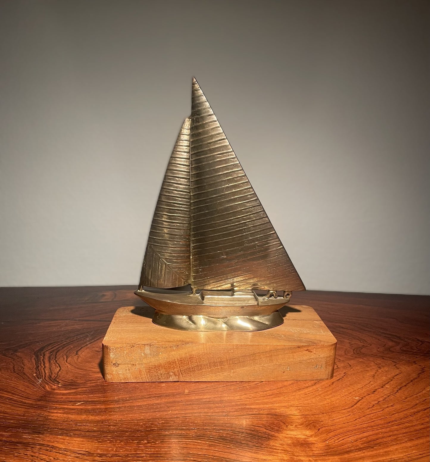Beautiful model ship made of brass - no. 325350