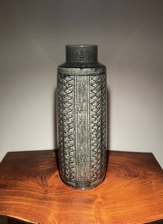 Beautiful Mid-Century stonewarevase from Palshus, Denmark 1960s