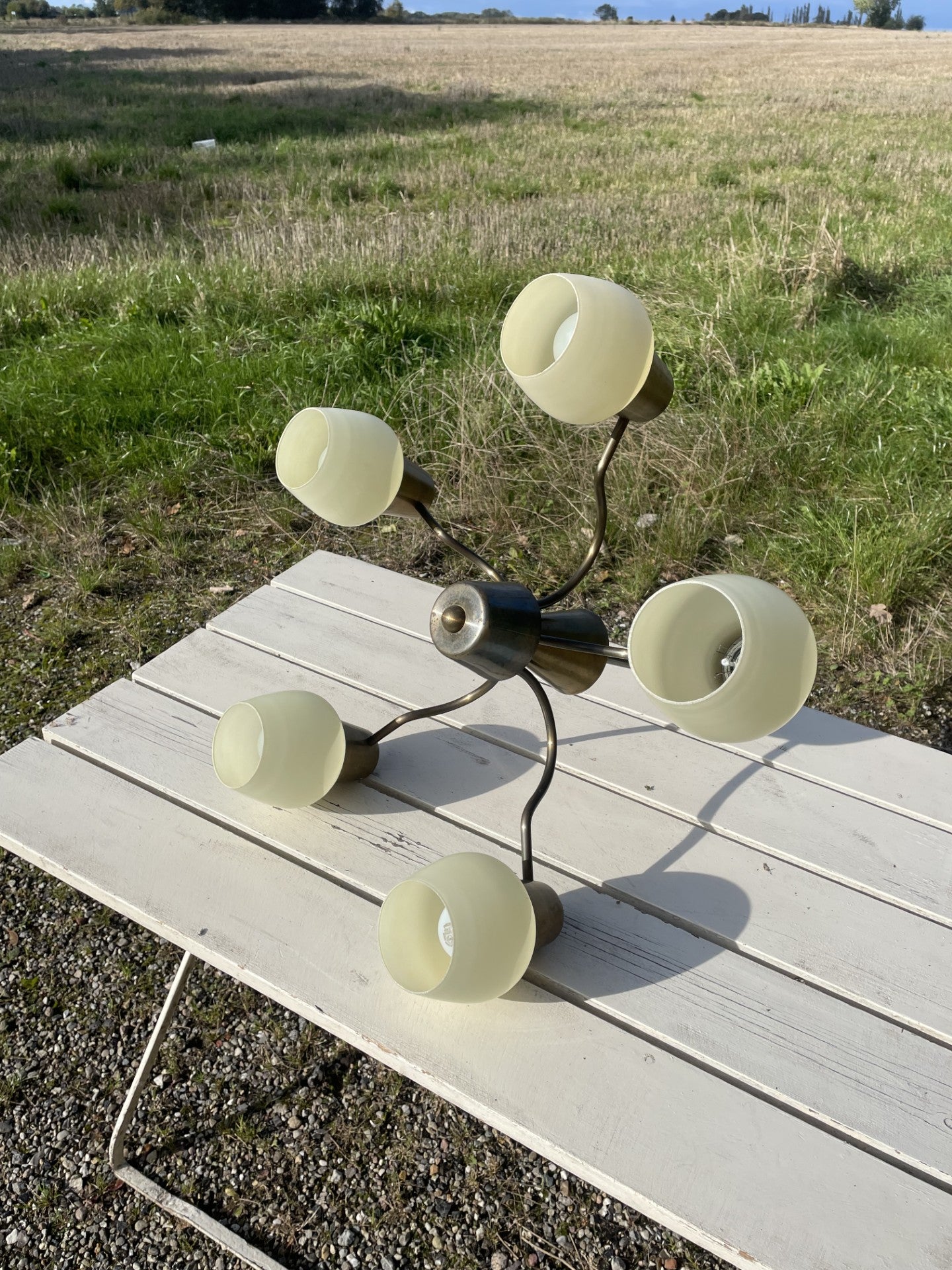Beautiful brass chandelier - no. 09096