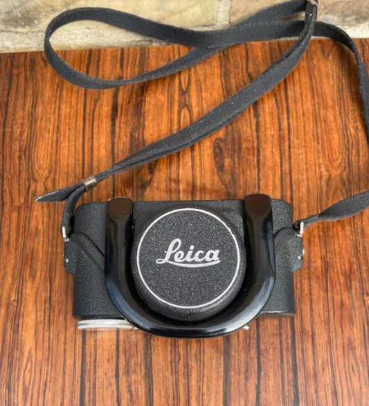 Leitz Leica MBROO metal design for Leica IIIf - No. 09085