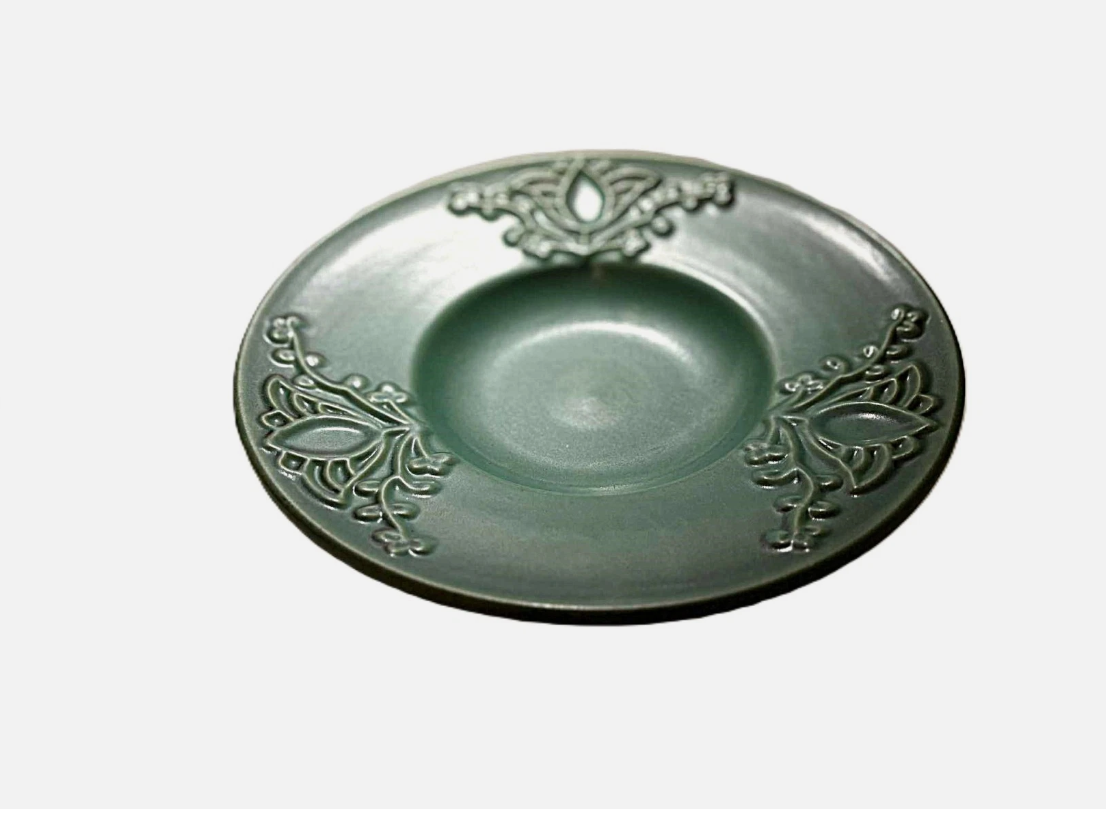 マイケル・アンダーセン作 緑色の陶器製アールデコ調プレート – デンマーク、1940年代