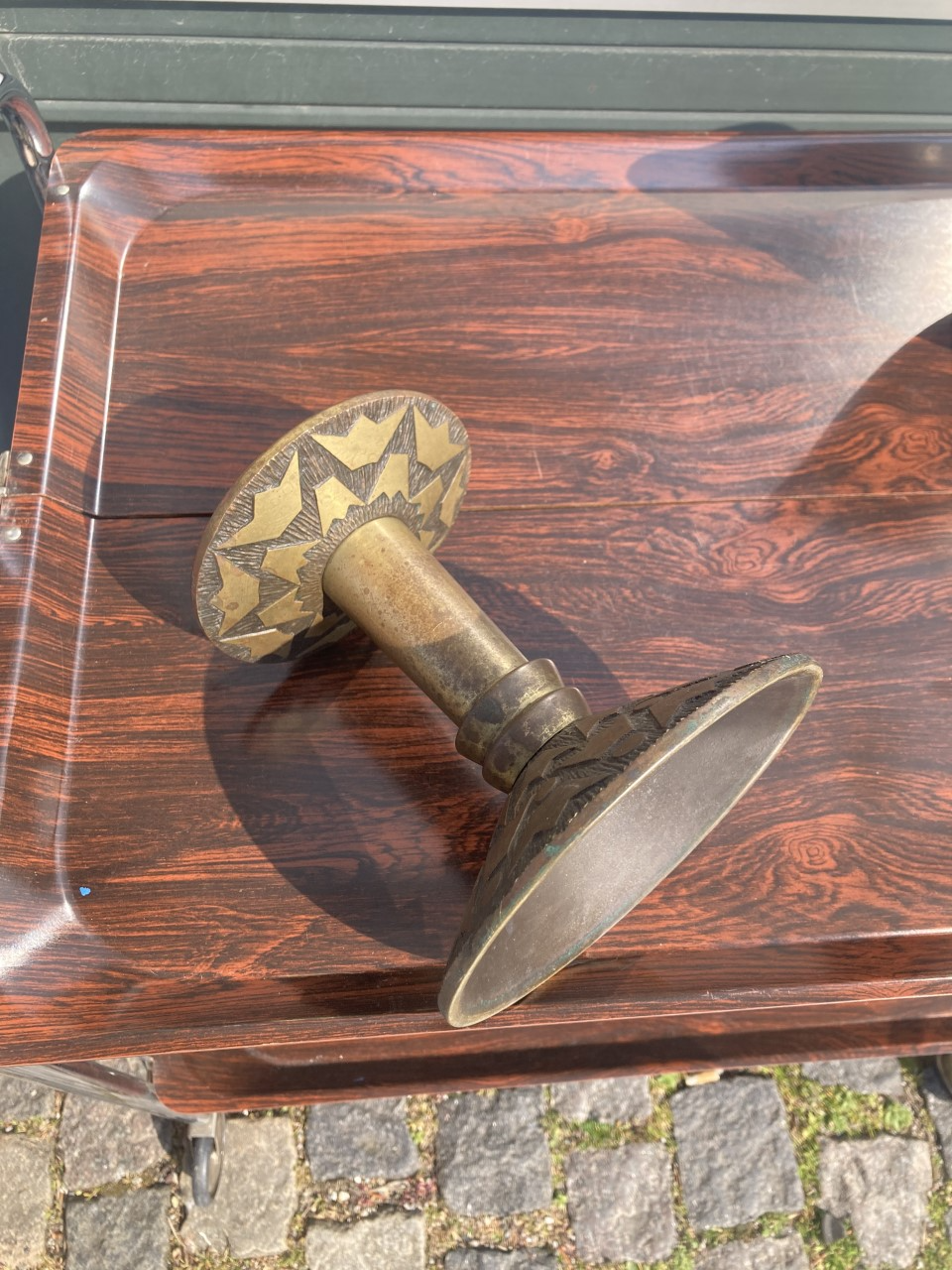 Flot bronze lysestage fra Sverige - nr. 0013