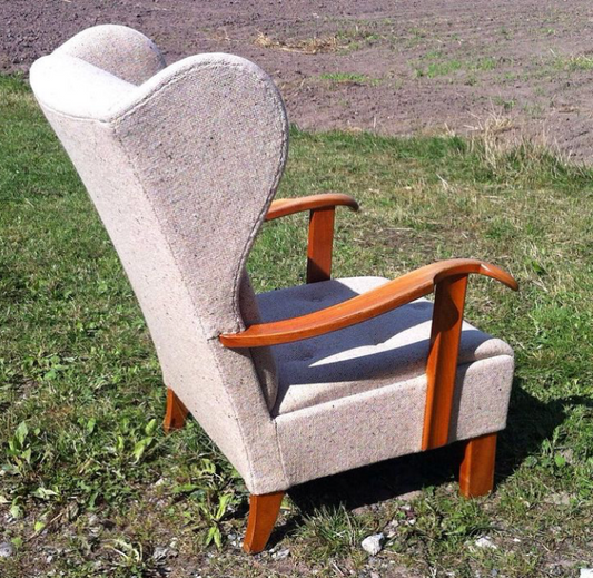 Øreklapstol fra Fritz Hansen, model 1582, fra 1940 erne