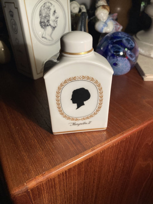 Porcelain, lid jar/tea box, 200th anniversary 1775-1975