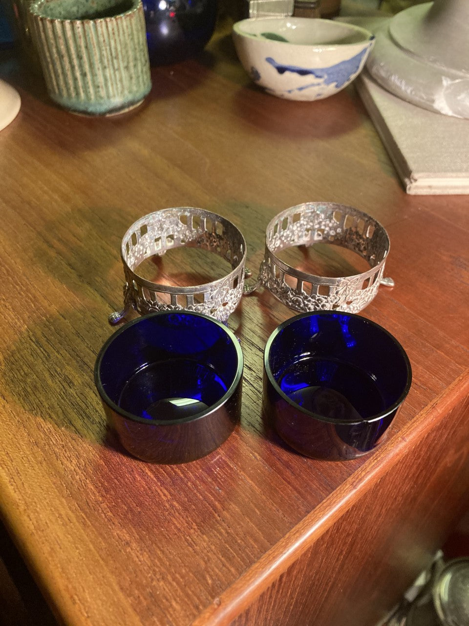 2 silver salt shakers stamped 830s